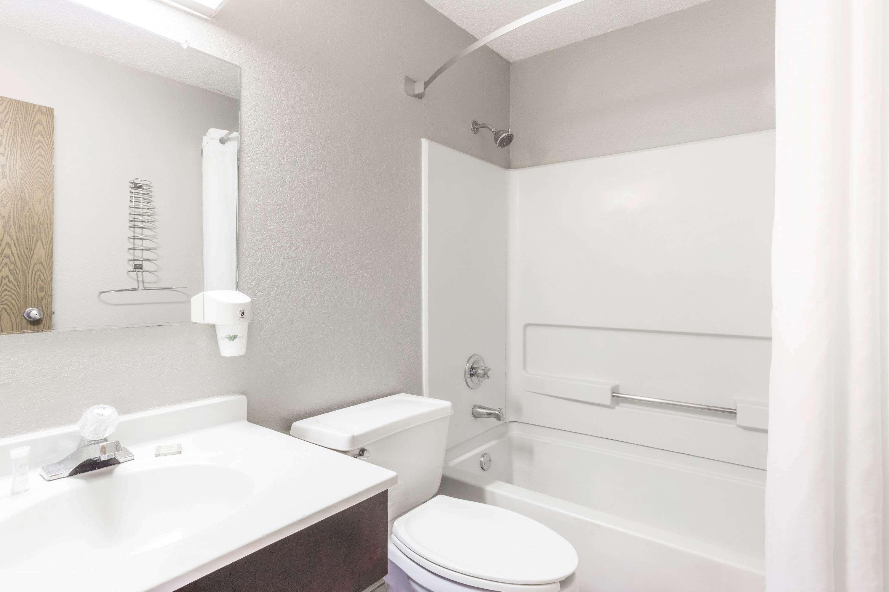 Hotel Super 8 By Wyndham St. Charles Saint Charles Esterno foto